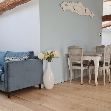 Belle Suite Dans Corps De Ferme - Logement Alicia Villiers-sous-Grez エクステリア 写真