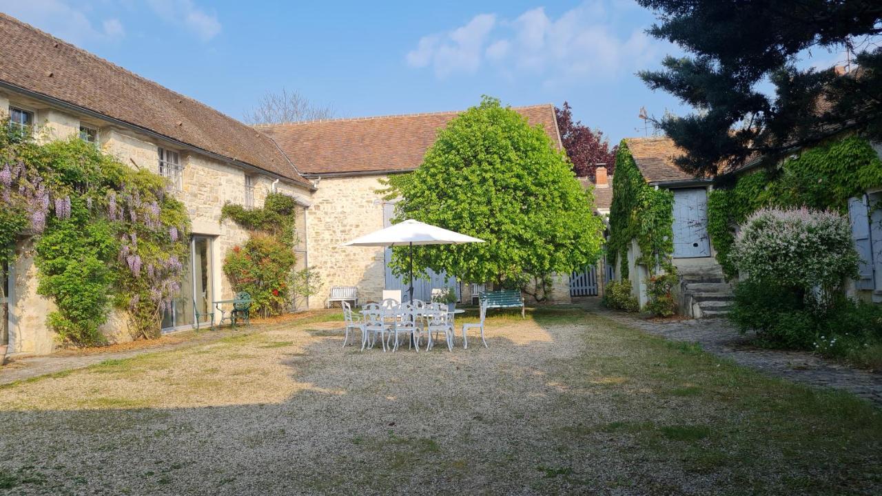Belle Suite Dans Corps De Ferme - Logement Alicia Villiers-sous-Grez エクステリア 写真